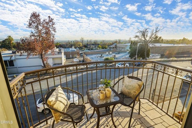 Detail Gallery Image 37 of 64 For 985 N Michillinda Ave #209,  Pasadena,  CA 91107 - 2 Beds | 2/1 Baths