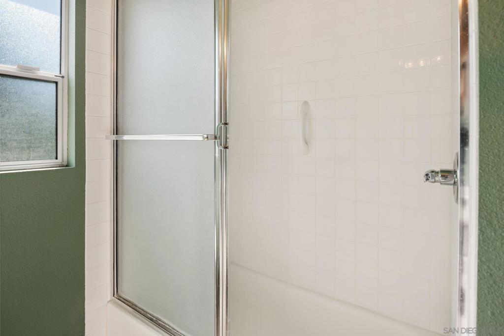 5037 Waring Rd - photo 19