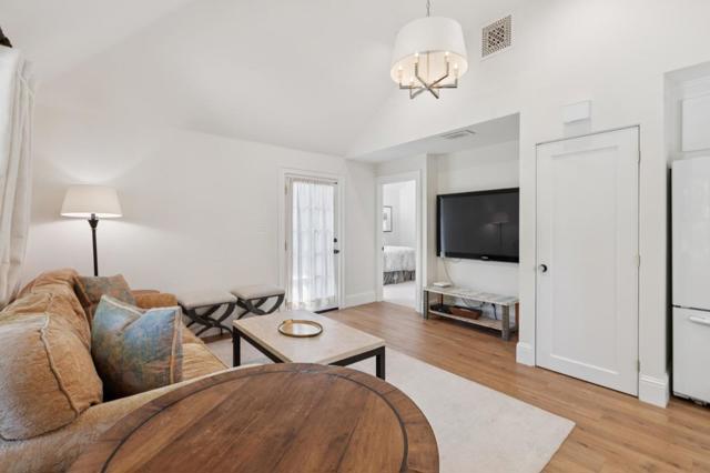 900 University Avenue, Palo Alto CA: https://media.crmls.org/mediaz/f1a562c4-f751-4184-9e1a-2de593b1fd80.jpg
