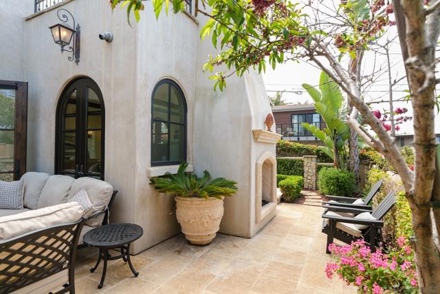 730 Stratford Court, Del Mar CA: https://media.crmls.org/mediaz/f1a5c52a-836a-4cd4-9b7f-11938be74169.jpg