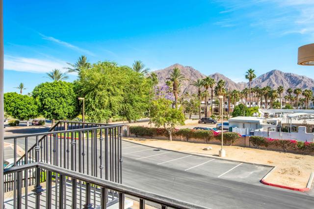 Image 8 of 35 For 50700 Santa Rosa Plaza  5