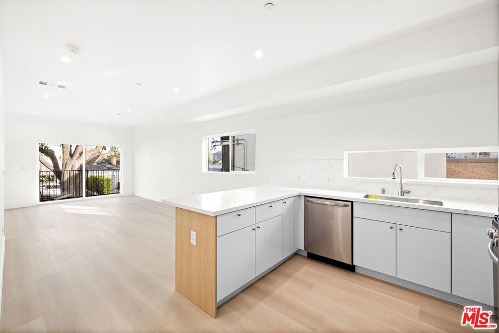 MLS #26857873 image #18
