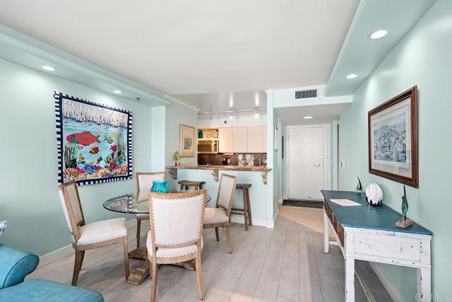 Detail Gallery Image 18 of 41 For 1810 Avenida Del Mundo #901,  Coronado,  CA 92118 - 1 Beds | 1 Baths