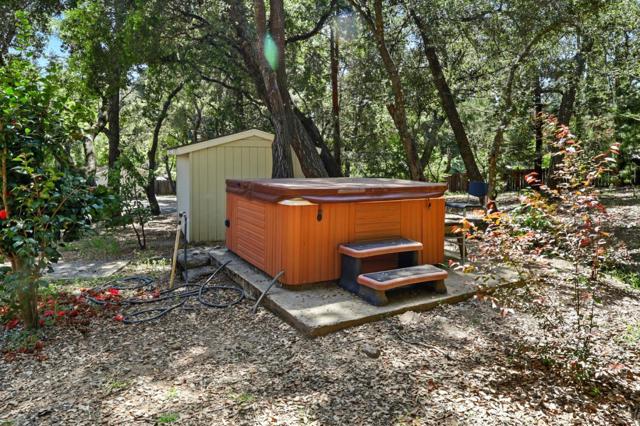 20 Grainger Lane, Santa Cruz CA: https://media.crmls.org/mediaz/f1ab10a6-b7f9-4b01-ad3f-d5846cae76cc.jpg