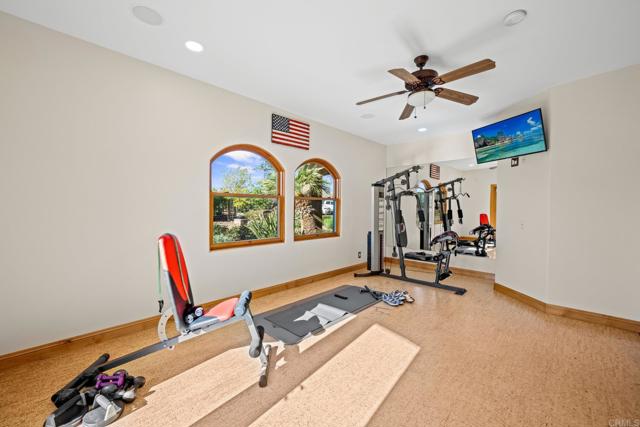 15636 Sage Hill Drive, Ramona CA: https://media.crmls.org/mediaz/f1ac676b-ffed-4823-8caa-0370bc3ecd02.jpg