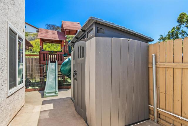 Detail Gallery Image 31 of 33 For 613 Point Vicente Ct, Chula Vista,  CA 91911 - 4 Beds | 2/1 Baths