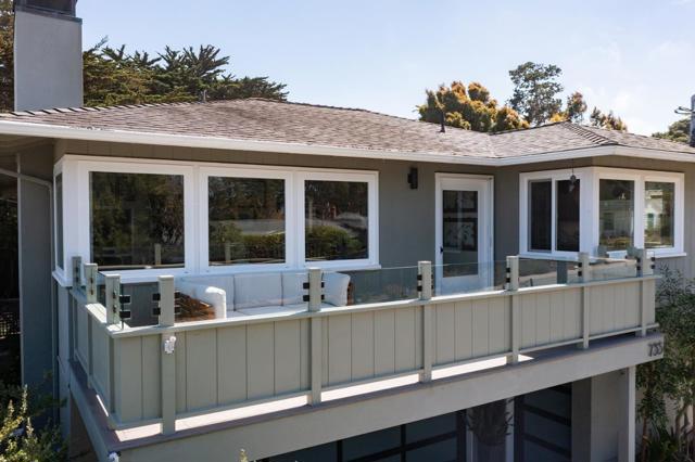 735 Bayview Avenue, Pacific Grove CA: https://media.crmls.org/mediaz/f1ad81e1-f5c2-43b9-8ef6-3e3393338732.jpg