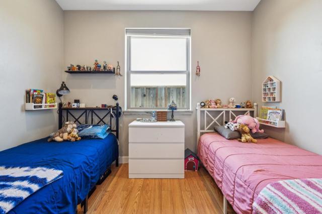 456 Grand Boulevard, Half Moon Bay CA: https://media.crmls.org/mediaz/f1ad94f5-14c7-43d4-8ab5-ddbf71beaa80.jpg