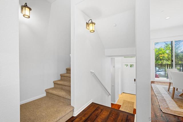 4880 Paramount Dr, San Diego CA: https://media.crmls.org/mediaz/f1adc15e-7454-4d19-9870-6e9aa2eb2a2d.jpg