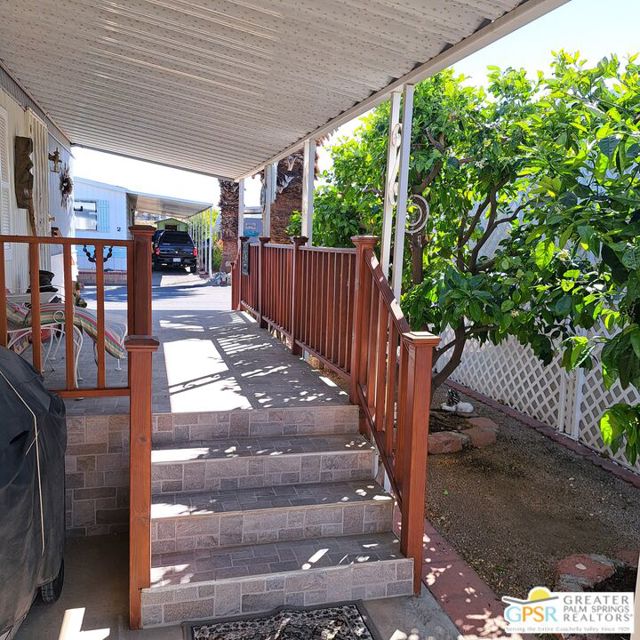 18555 Roberts Road, Desert Hot Springs CA: https://media.crmls.org/mediaz/f1ae0e5b-7e47-401a-89dd-09f89e28cbd7.jpg