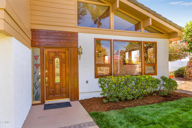 6860 Worth Way, Camarillo CA: https://media.crmls.org/mediaz/f1aebf52-c42f-470d-96d5-da0b279bc157.jpg