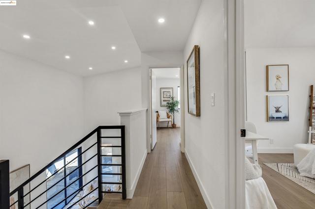 2863 El Capitan Dr, Pleasanton CA: https://media.crmls.org/mediaz/f1afeb71-8e46-4270-8f64-ad43069fa427.jpg