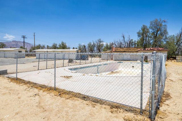 Image 48 of 68 For 3241 Borrego Valley Rd
