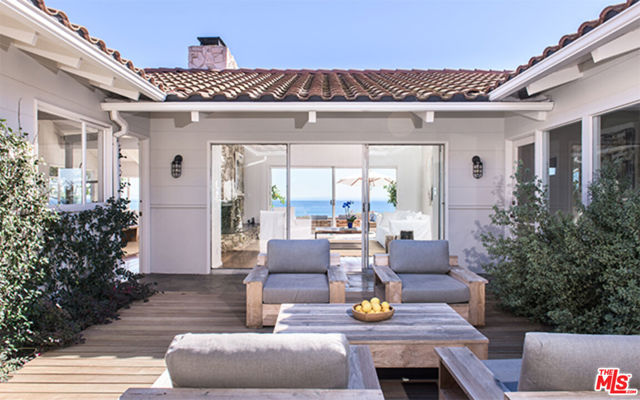 28028 SEA LANE Drive, Malibu CA: https://media.crmls.org/mediaz/f1b0fe64-c30d-4a48-b7be-c8a9299deacb.jpg