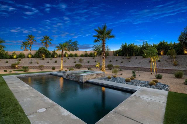 74425 Zeppelin Drive, Palm Desert CA: https://media.crmls.org/mediaz/f1b1f390-abc4-436a-906a-8b5bedd4cec8.jpg