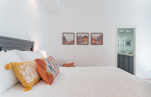 54860 Avenida Rubio, La Quinta CA: https://media.crmls.org/mediaz/f1b26272-7fab-4f1f-89d9-f9889d06bbbf.jpg