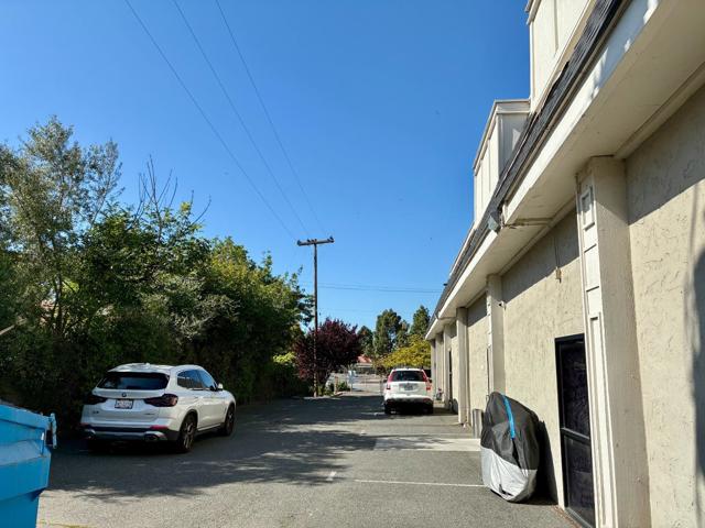 Image 11 of 13 For 16 Corning Avenue