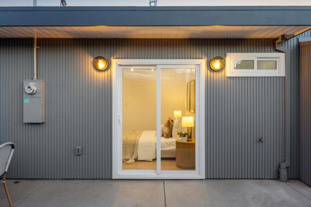 683 Vanessa Drive, San Mateo CA: https://media.crmls.org/mediaz/f1b5c494-15d0-4102-a0bc-a4474adc3711.jpg