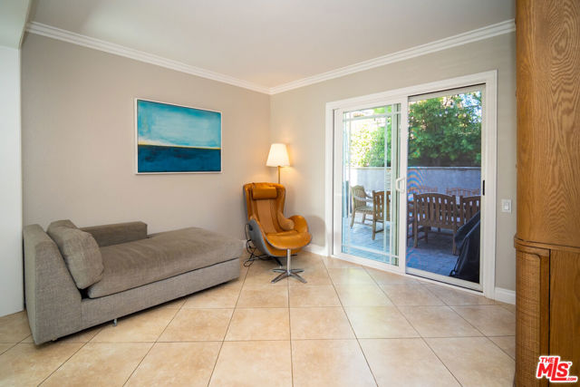 879 Shadowgrove Street, Brea CA: https://media.crmls.org/mediaz/f1b5f654-f82f-47a7-a80e-a6d048c490eb.jpg