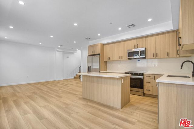 10828 Hesby Street, North Hollywood CA: https://media.crmls.org/mediaz/f1b6ab94-c293-44d1-8ef9-3f8ee8da3d3f.jpg