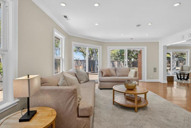 13010 Glen Brae Drive, Saratoga CA: https://media.crmls.org/mediaz/f1b6ebca-21eb-4311-8a3d-008b5b71566c.jpg