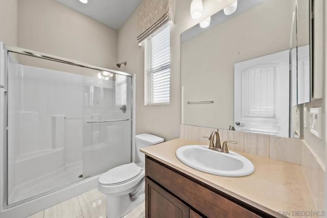 1797 Santa Christina Ave, Chula Vista CA: https://media.crmls.org/mediaz/f1b791e5-6e5c-4545-a22a-4cd85b445641.jpg