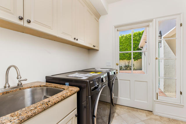 1184 Arden Road, Pasadena CA: https://media.crmls.org/mediaz/f1b861f9-88e4-4ffe-817e-fa79886c3b60.jpg