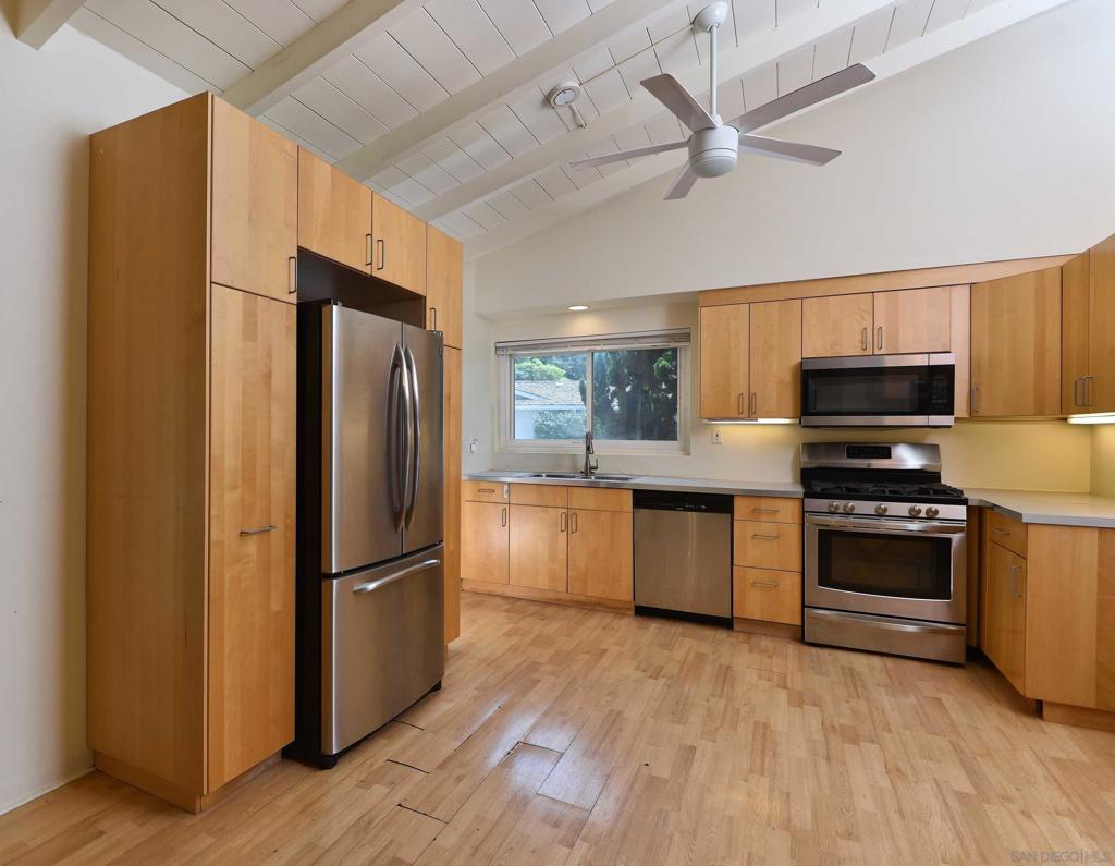 8405 Paseo Del Ocaso - photo 3