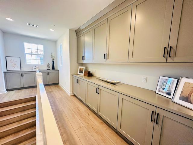 11324 Caminito Rodar, San Diego CA: https://media.crmls.org/mediaz/f1ba30dd-9967-4a38-8171-5e32135bed50.jpg