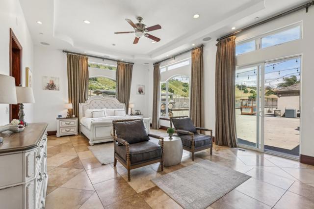 2995 Day Road, Gilroy CA: https://media.crmls.org/mediaz/f1bb0c25-c87f-4be1-9b41-d6e3d35f1b21.jpg
