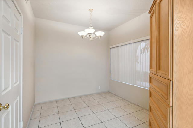 48538 Via Amistad, La Quinta CA: https://media.crmls.org/mediaz/f1bbd257-d40f-4f75-85af-5a915a916214.jpg