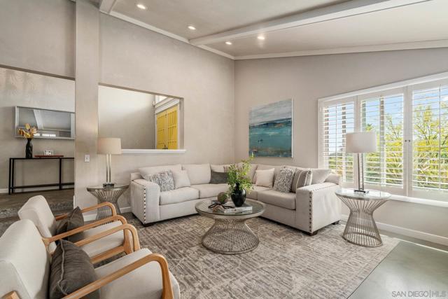 3213 Avenida Hacienda, Escondido CA: https://media.crmls.org/mediaz/f1bc089a-c3c8-449a-bbd2-51f86729f82c.jpg