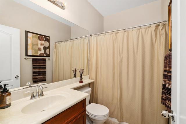 Image 34 of 44 For 2625 Emerald Oaks Gln