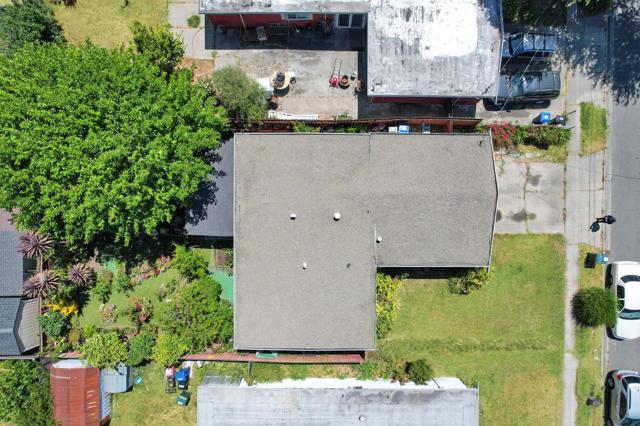 6364 Thomas Avenue, Newark CA: https://media.crmls.org/mediaz/f1bde07a-d33c-45b3-a6b1-15ba99d9d841.jpg