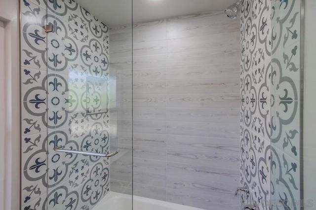 16731 Callado Ct, San Diego CA: https://media.crmls.org/mediaz/f1be23b3-6dc3-403a-8fcd-dc54b67d78b9.jpg