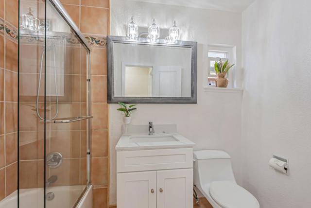 604 Key Boulevard, Richmond CA: https://media.crmls.org/mediaz/f1be61a4-ed73-477f-972b-853d62c6d737.jpg