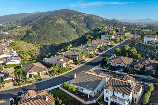 Detail Gallery Image 40 of 44 For 1758 Cuadro Vista, San Marcos,  CA 92078 - 3 Beds | 2/1 Baths