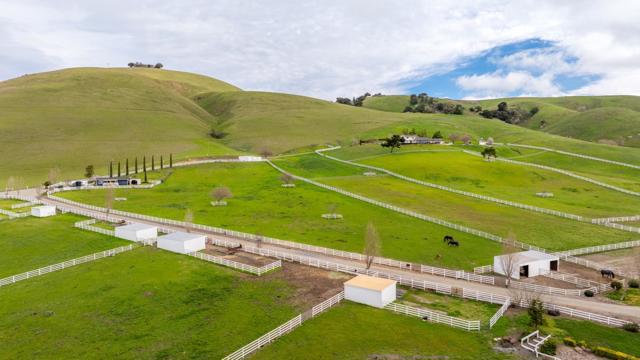 6033 Dagnino Road, Livermore CA: https://media.crmls.org/mediaz/f1c1e147-43ff-437b-ab73-95f7986ad5c5.jpg