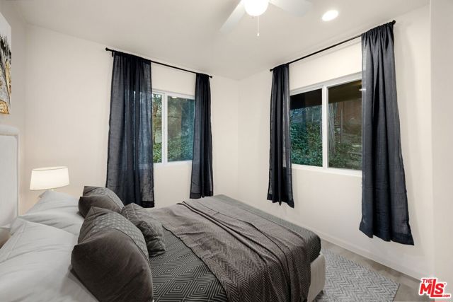 23899 Pioneer Camp Road, Crestline CA: https://media.crmls.org/mediaz/f1c2f0a6-d643-4f1b-9a4b-c474c149430d.jpg