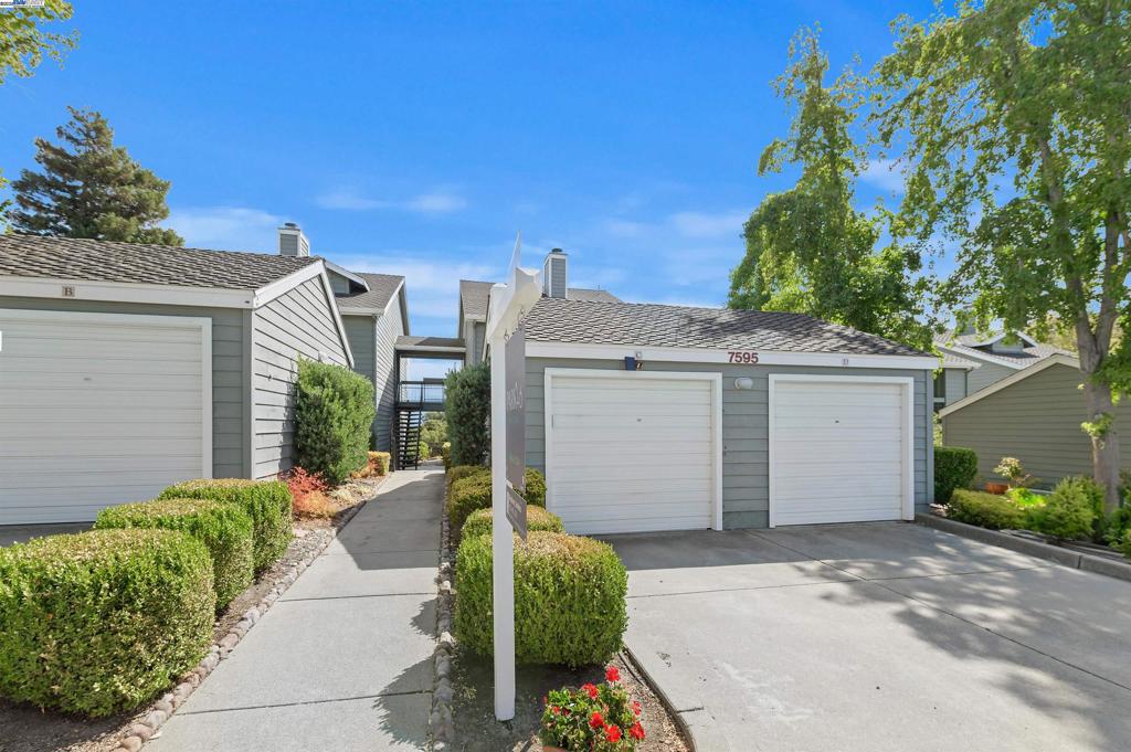 7595 Canyon Meadow Cir #C