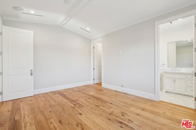 813 N Spaulding Avenue, Los Angeles CA: https://media.crmls.org/mediaz/f1c428e2-b021-405b-bd79-889493d94e02.jpg