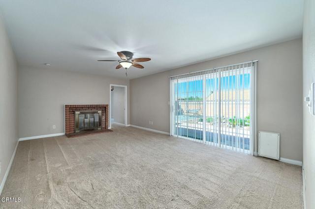 1209 Rosewood Avenue, Camarillo CA: https://media.crmls.org/mediaz/f1c5380d-97d8-40a6-953b-503958316cfb.jpg