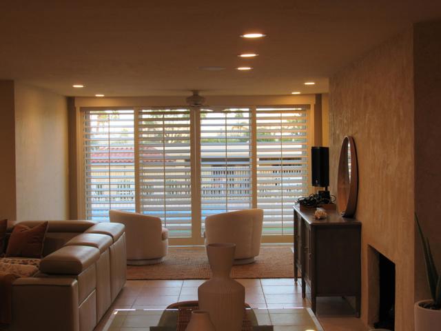 48440 Racquet Lane, Palm Desert CA: https://media.crmls.org/mediaz/f1c53e11-894a-4ed6-9867-18f92d4b9b22.jpg