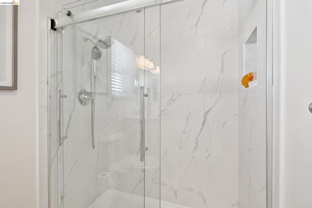 Image 39 of 55 For 306 Commodore Dr