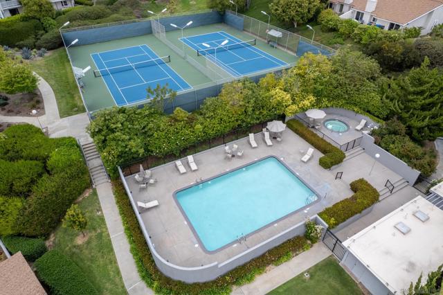 2207 Caminito Cabala, La Jolla CA: https://media.crmls.org/mediaz/f1c7233a-6976-481e-9aa3-b1fafc62dc38.jpg