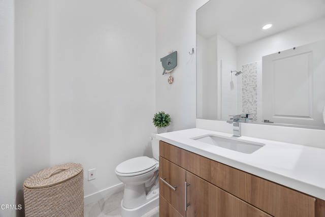 Detail Gallery Image 48 of 73 For 627 E Orange Blossom Way, Azusa,  CA 91702 - 4 Beds | 4/1 Baths