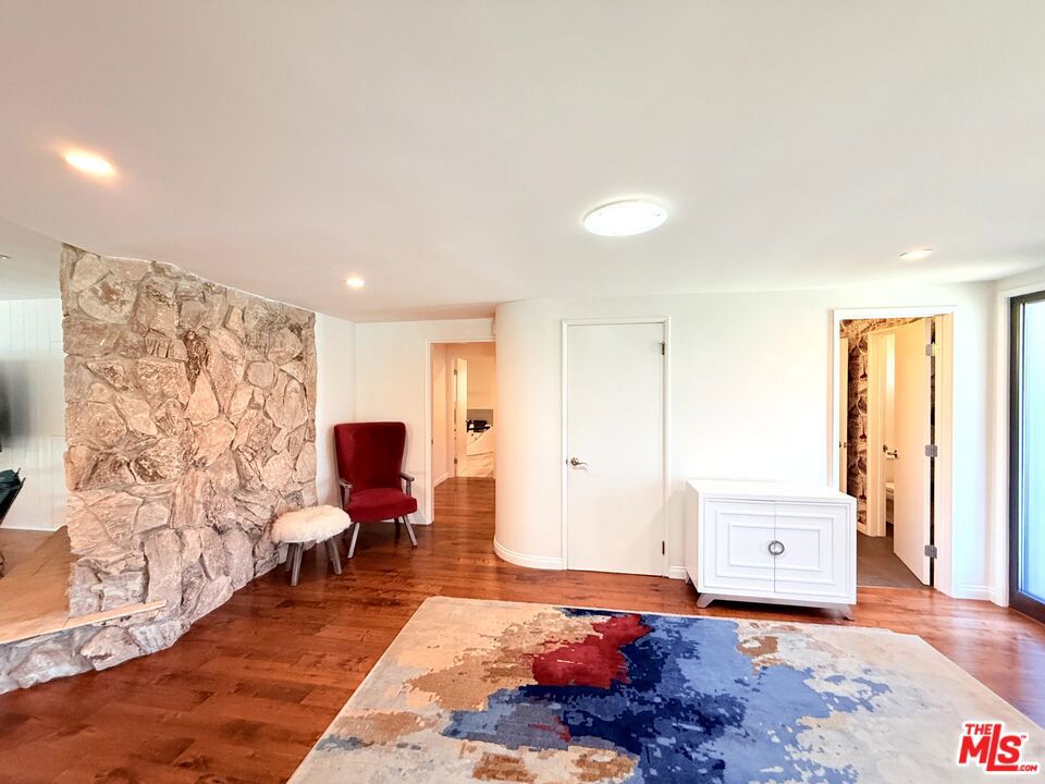 MLS #26860533 image #5