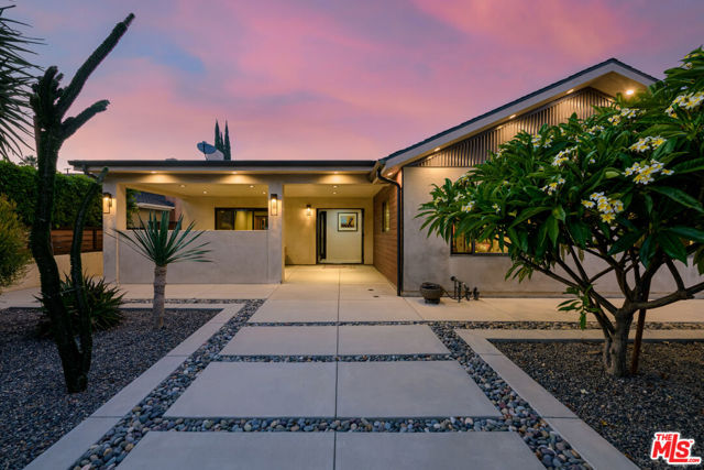 18839 Plummer Street photo 2