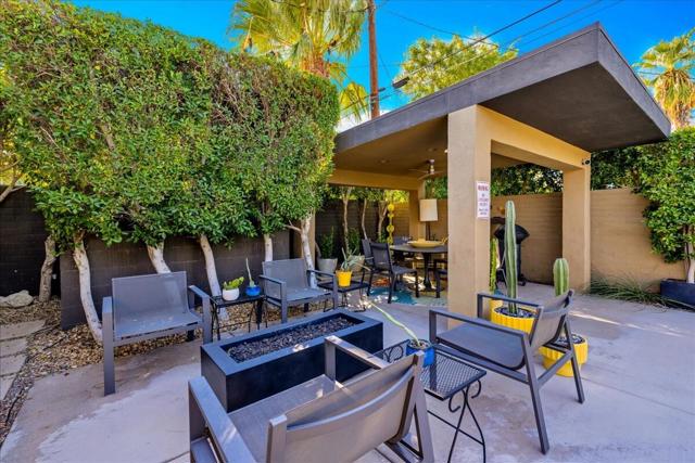 703 N Calle Rolph, Palm Springs, CA 92262