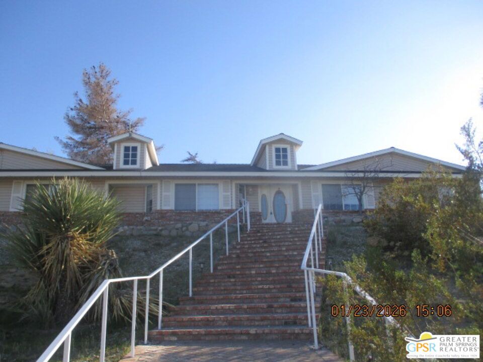 58479 Sierra Vista Drive